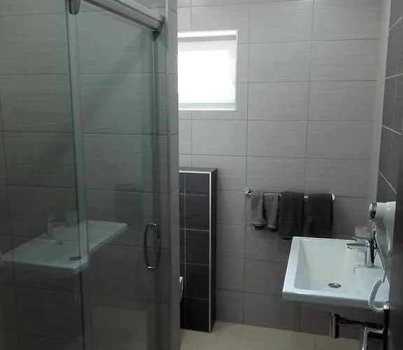 펜지온 호르니치카 3*